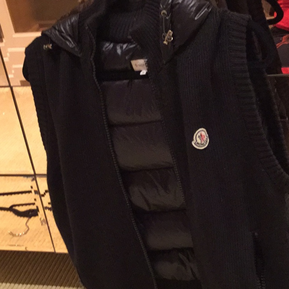 Authentic men’s moncler vest